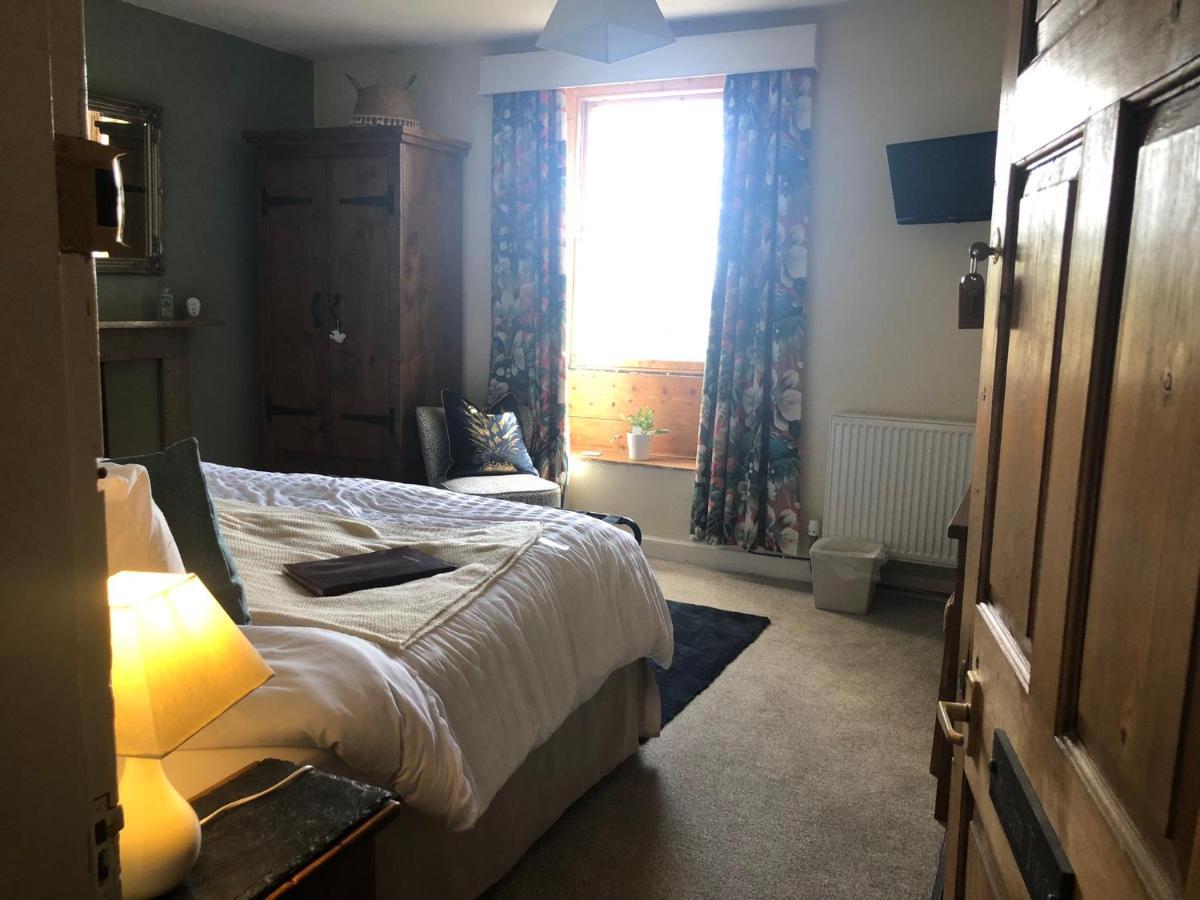 The Hollow Bed And Breakfast Longstone Exterior foto